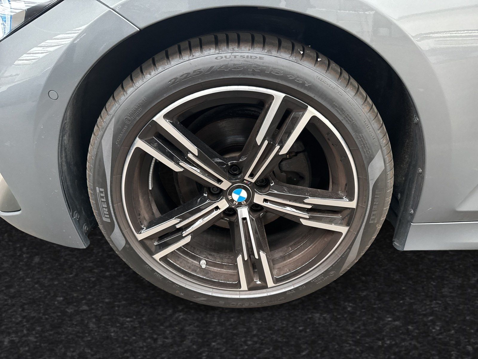 BMW 320d xDrive M Sport|AHK|Stop&Go|Head-Up