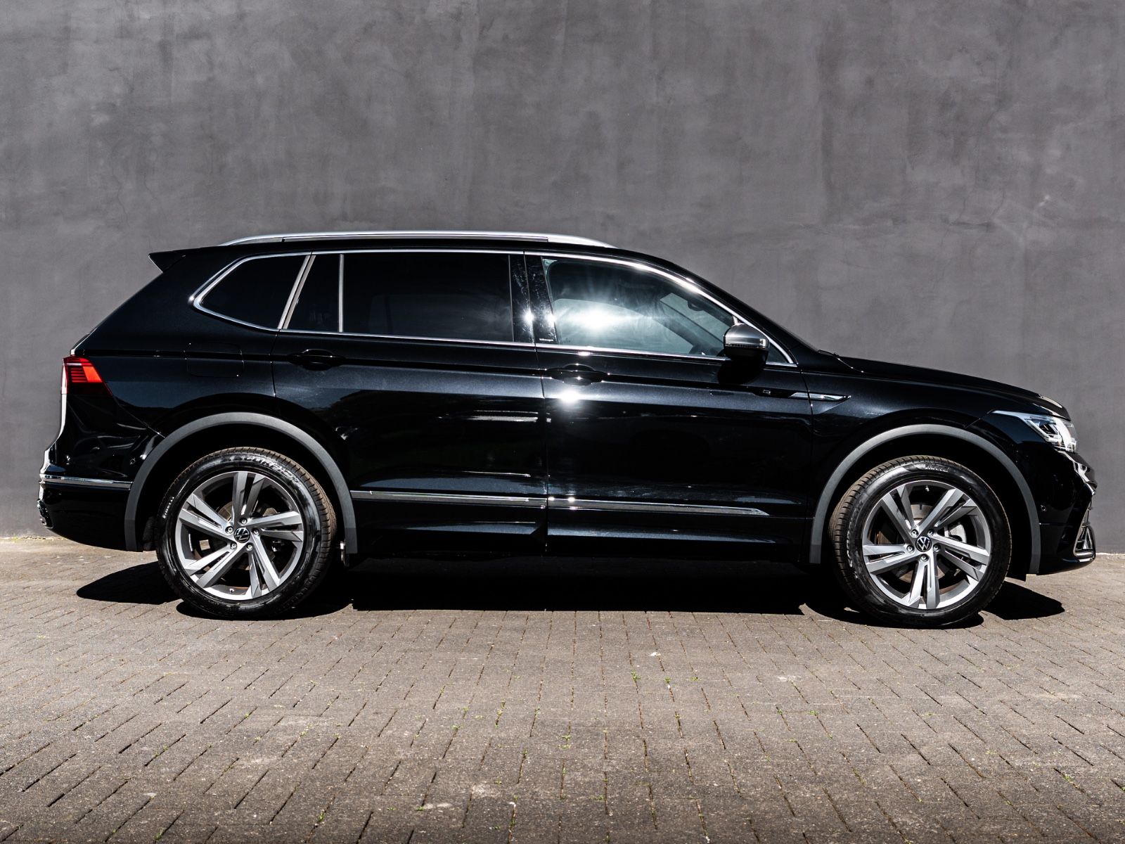Volkswagen Tiguan Allspace R-Line 4M VOLLLL