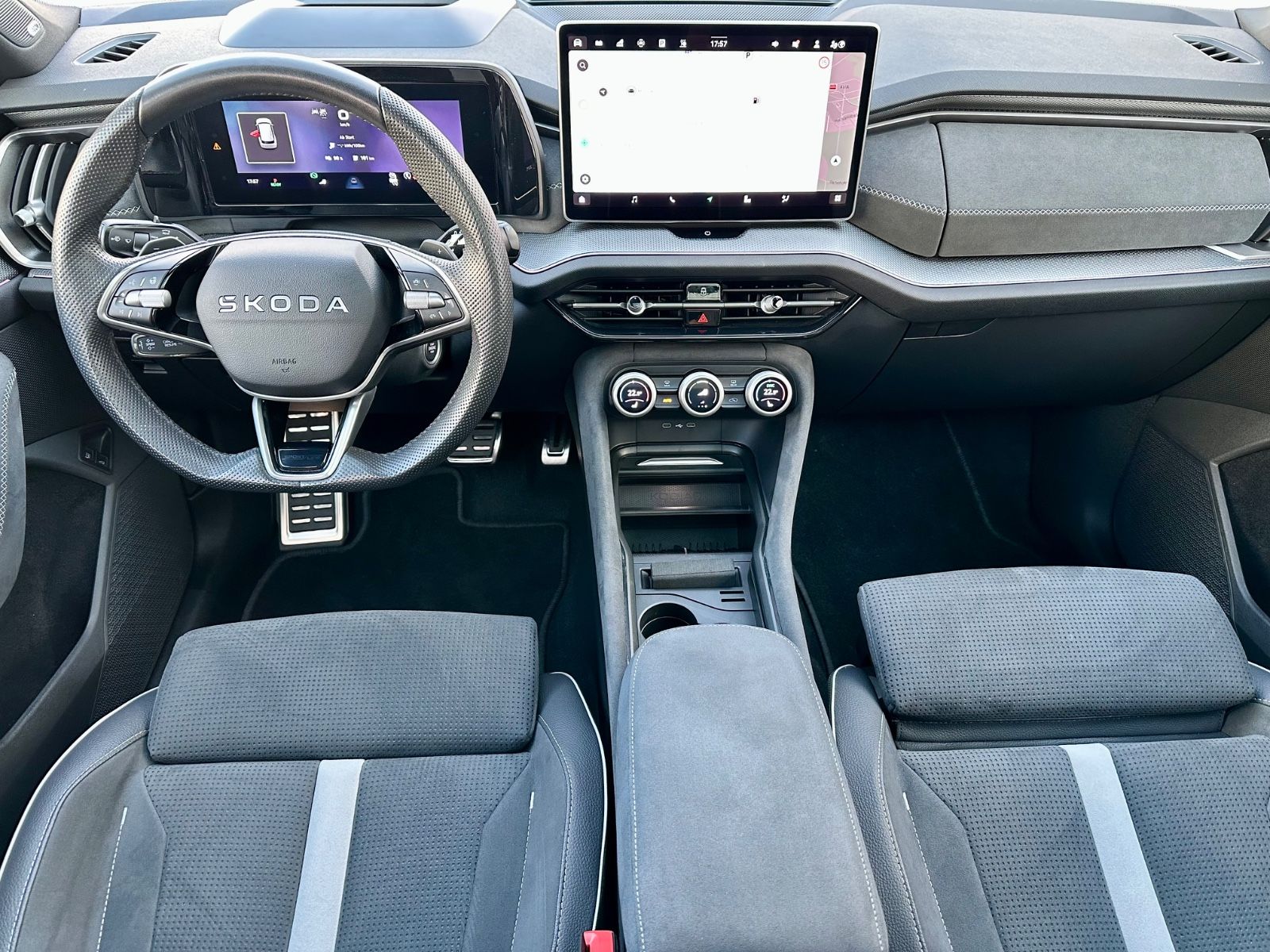 Skoda Kodiaq 1.5 TSI iV Sportline*AHK*DRIVE PLUS