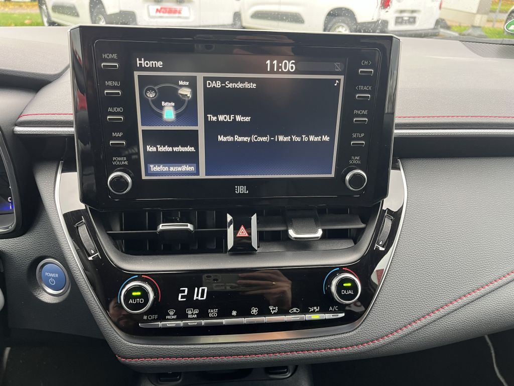 Toyota Corolla 2.0 Hybrid Touring Sports Lounge