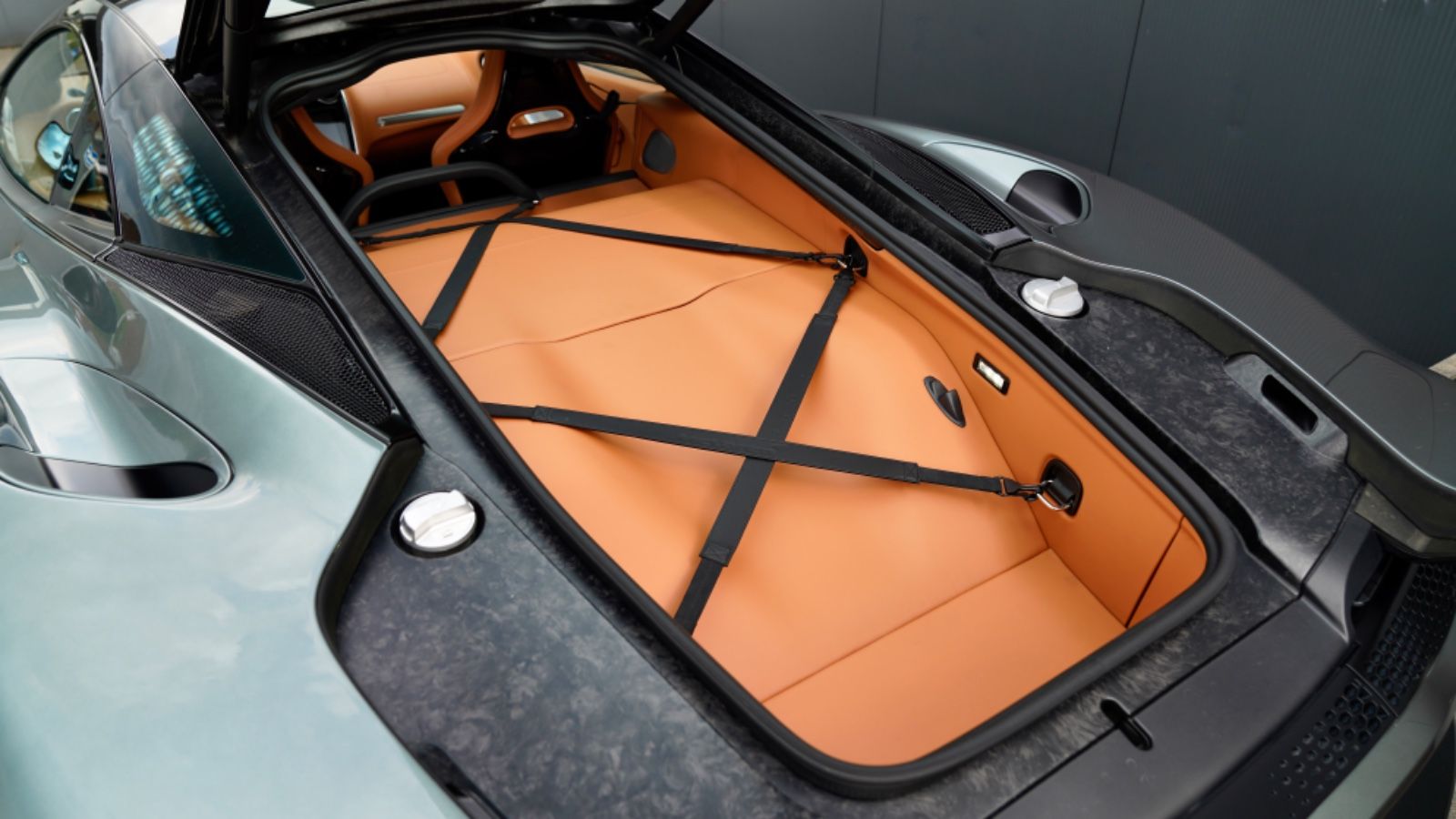 McLaren *BOWERS & WILKINS/PANO/LIFT/CAMERA/LED/FULL*