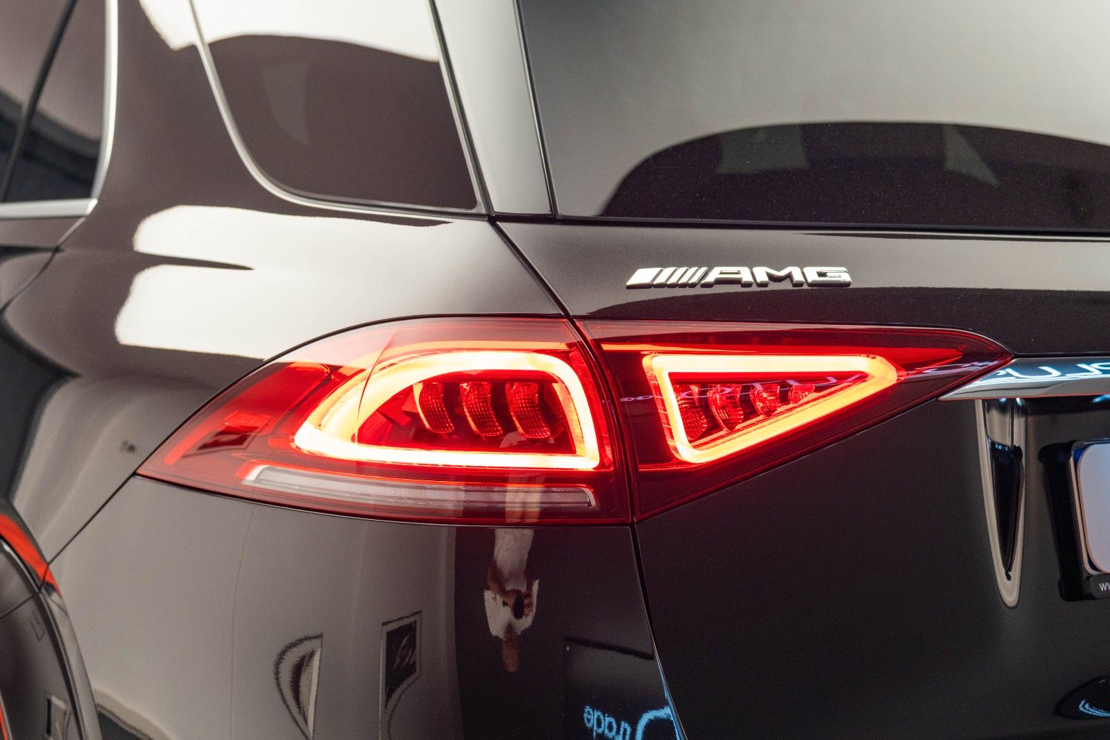 Mercedes-Benz GLE 53 AMG 4M+ Burm Massage Pano 360 22" HUD
