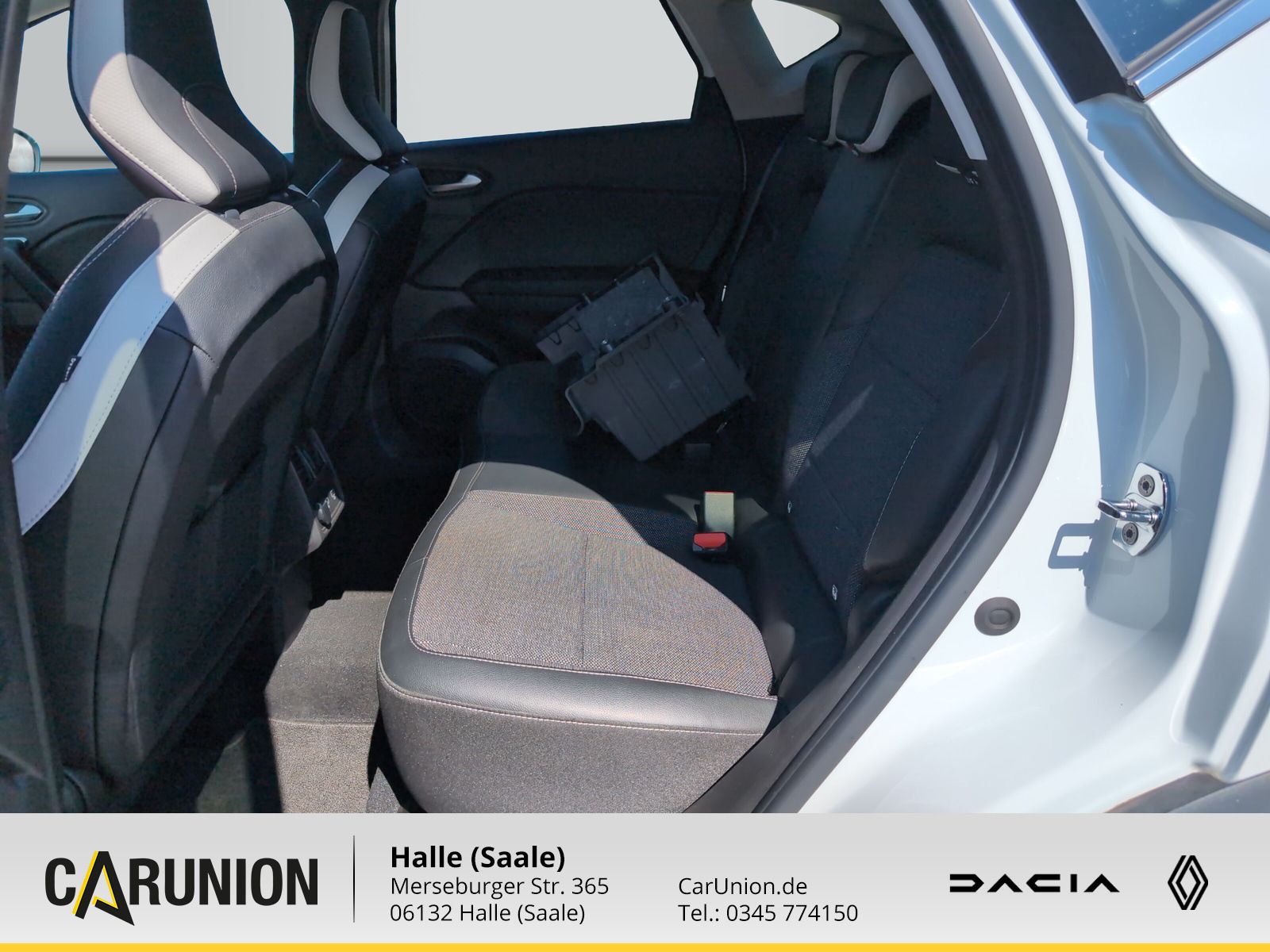 Renault Captur INTENS E-TECH Plug-in - Samsaru's Car Outlet