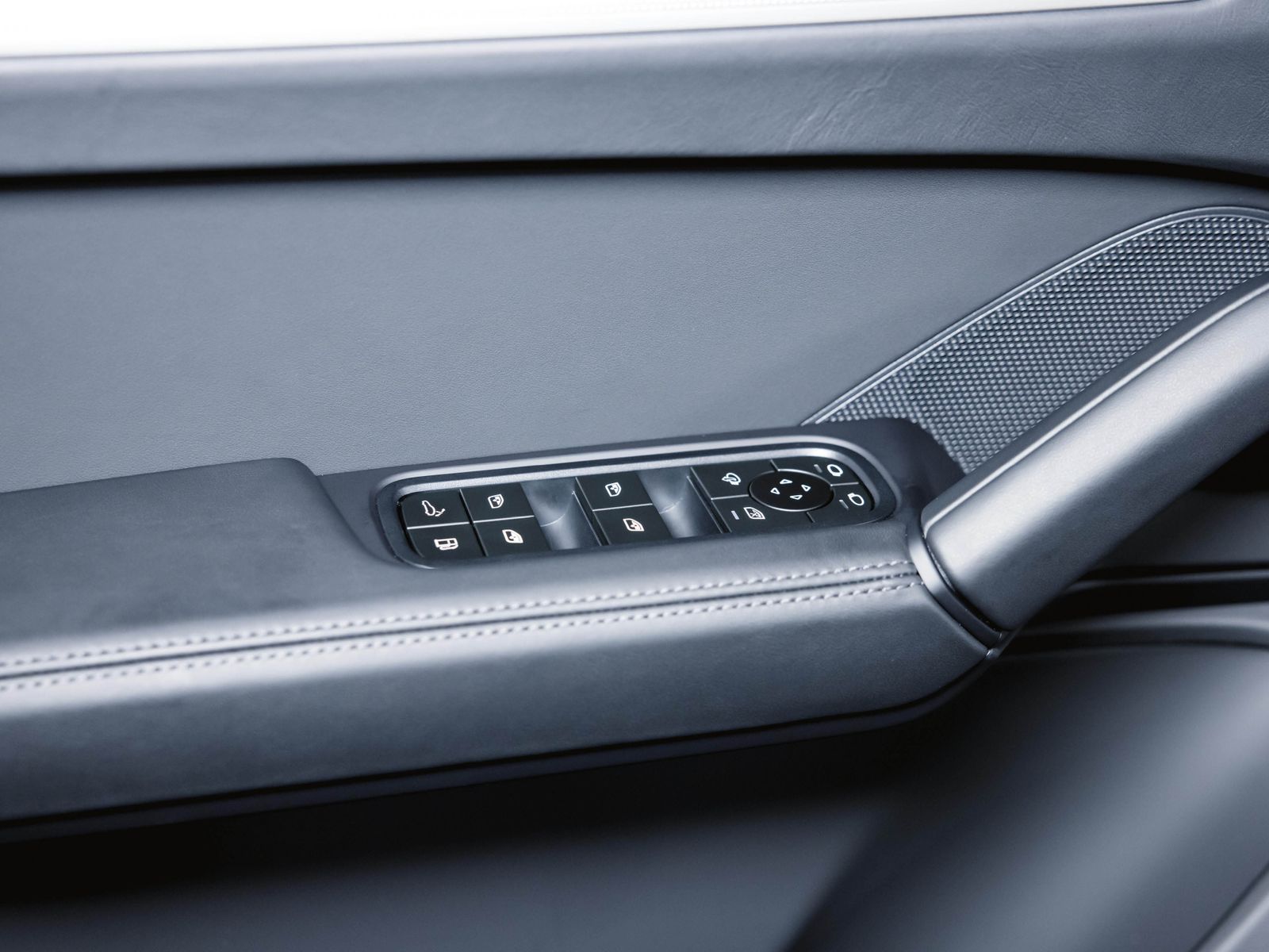 Porsche Cayenne E-Hybrid Sportabgasanlage BOSE