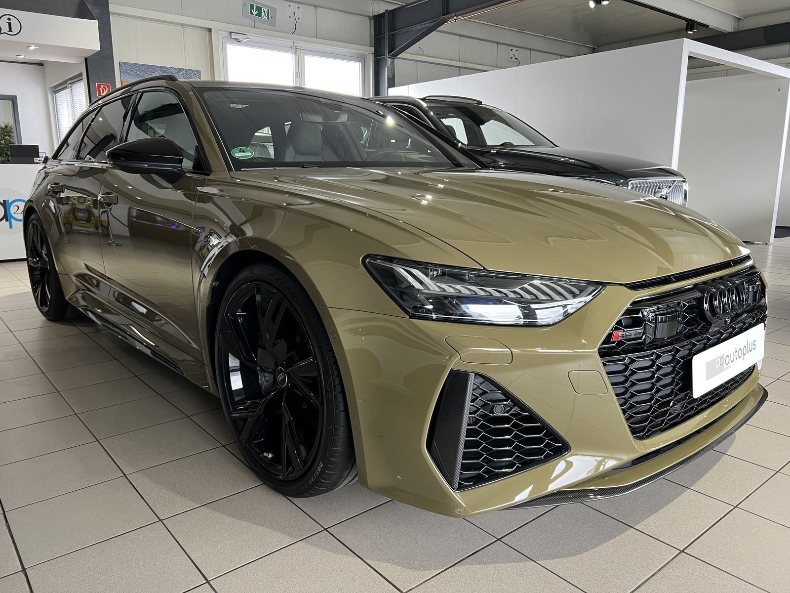 Audi RS6 UPE189k INDIVIDUAL Carbon B&O Dynamik+ Laser