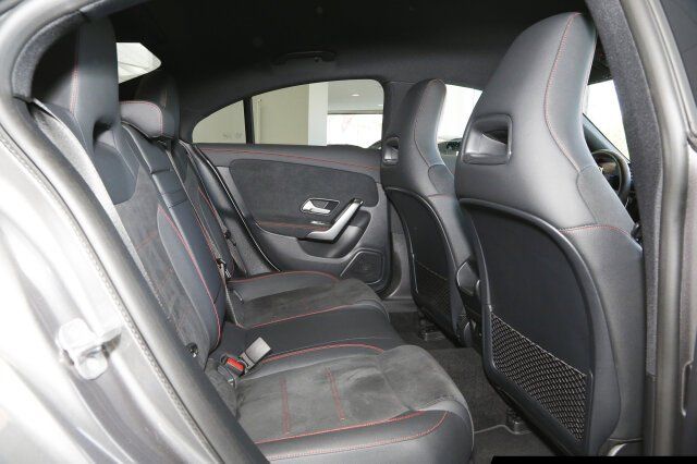 Mercedes-Benz CLA 220 4M Coupé AMG - Samsaru's Car Outlet