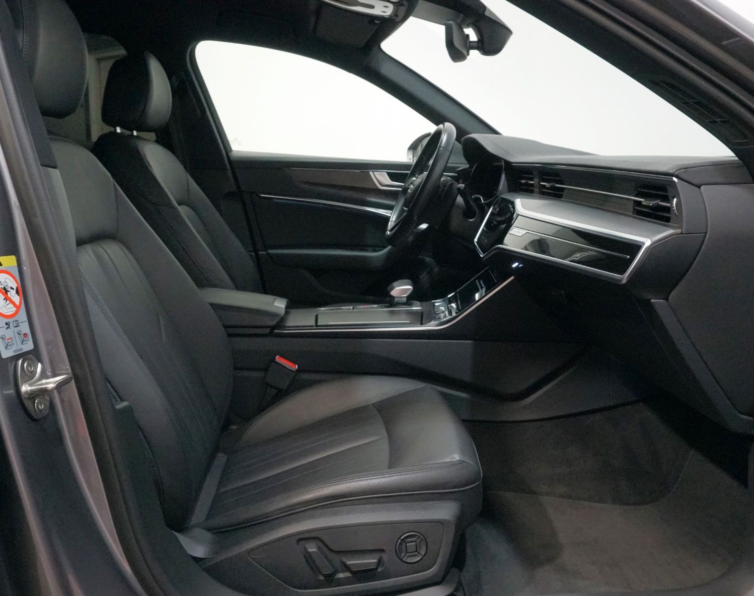 Audi A6 Avant 40 TDI quattro - Samsaru's Car Outlet
