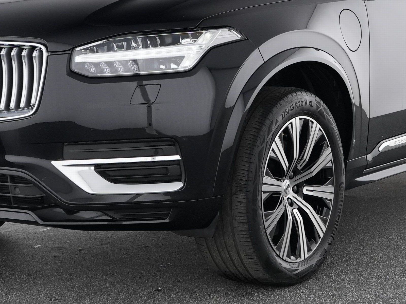Volvo XC90 T8 Recharge AWD Inscription Edition - Samsaru's Car Outlet