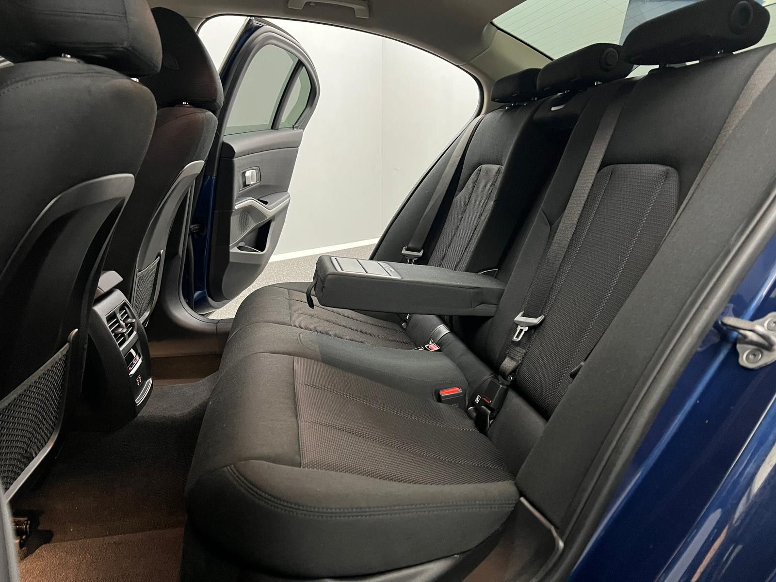 BMW 320d xDrive Limo SHADOW*WIDE*LED*FACELIFT*CARPLY
