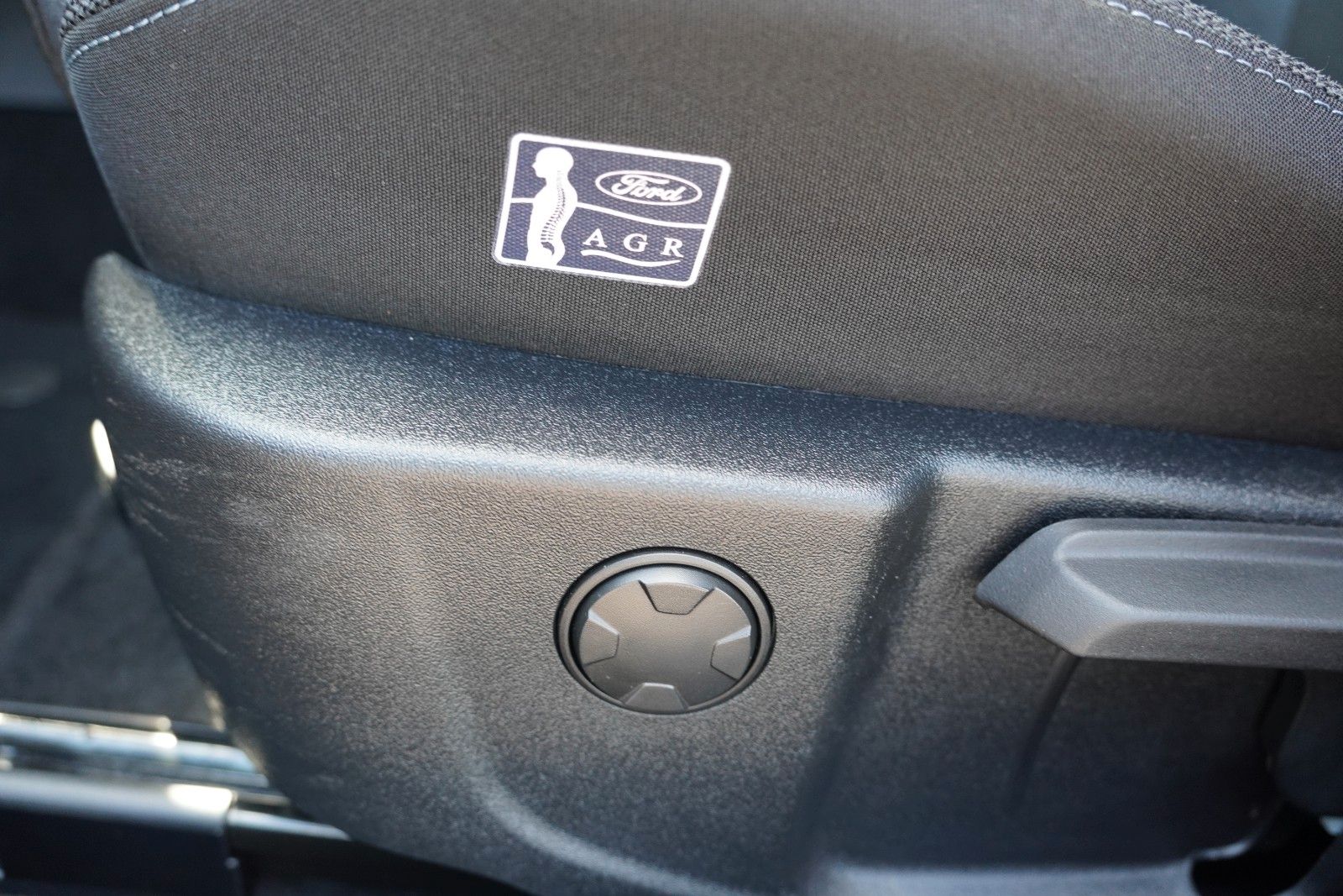 Ford Focus Active 155 PS Automatik | ACC , AHK,