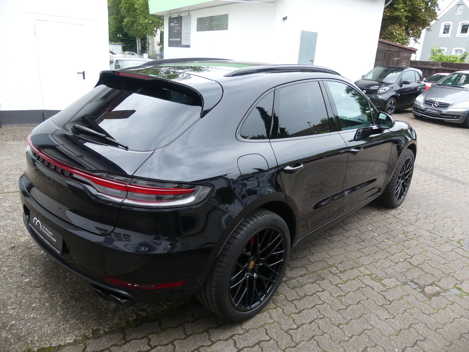 Porsche Macan GTS - Samsaru's Car Outlet