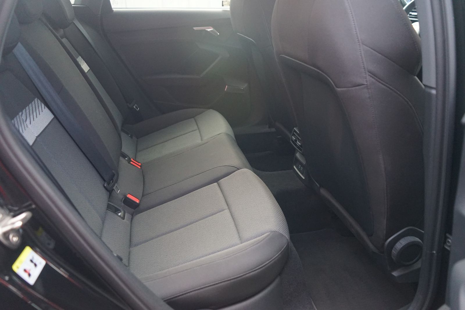 Audi A3 Sportback 45 TFSI e S-line Klimaaut. LED Navi