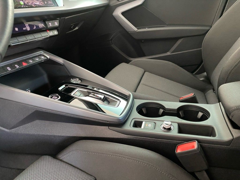 Audi A3 Limousine 30 TFSI advanced - Samsaru's Car Outlet