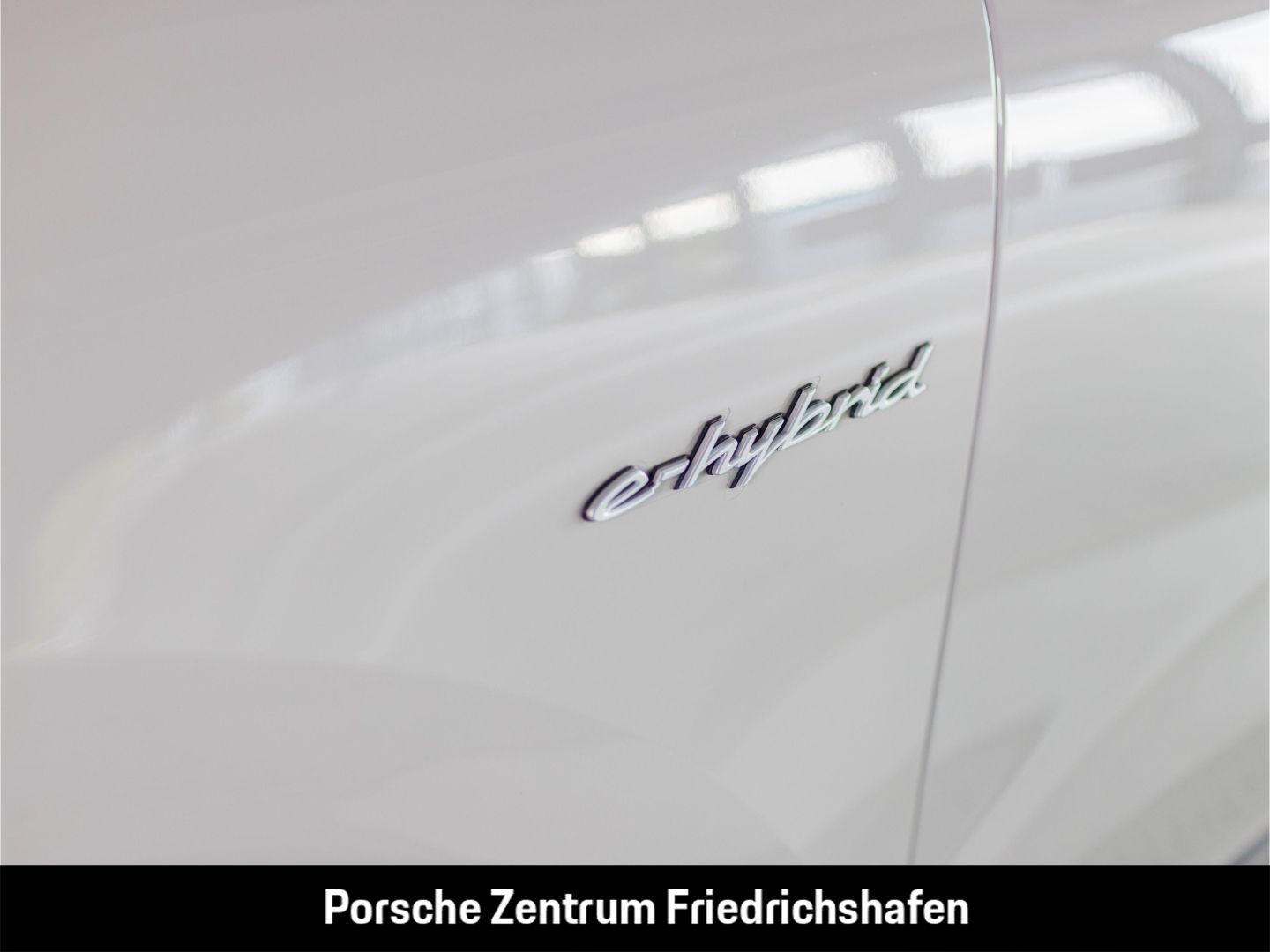 Porsche Cayenne E-Hybrid BOSE LED-Matrix Panoramadach