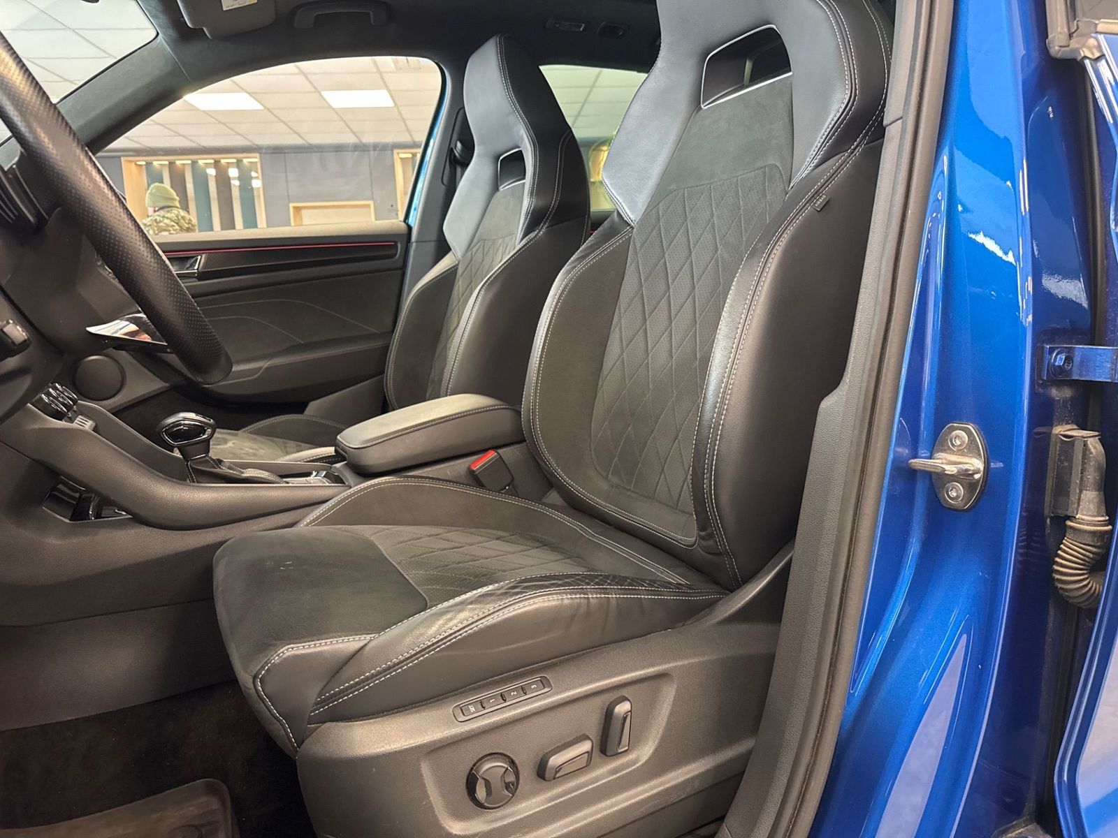 Skoda Kodiaq 2.0 TDI Sportline Panor. Standh. Ahzv