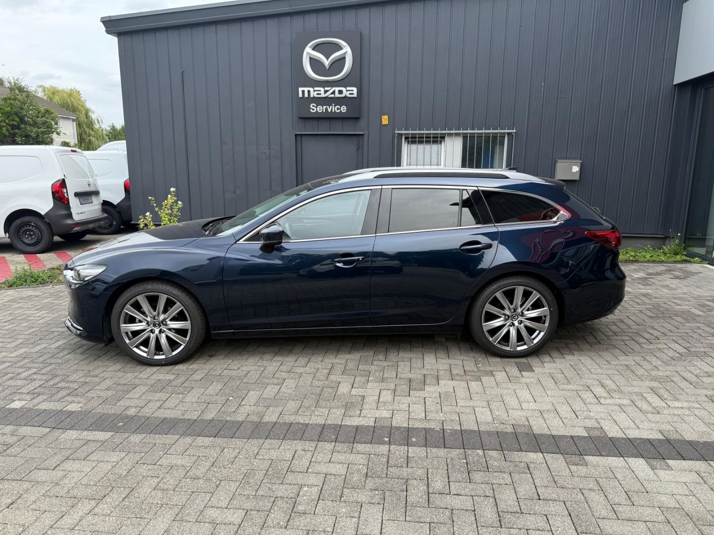 Mazda 6 Exclusive HUD Navi Soundsystem Bose 360 Kamera