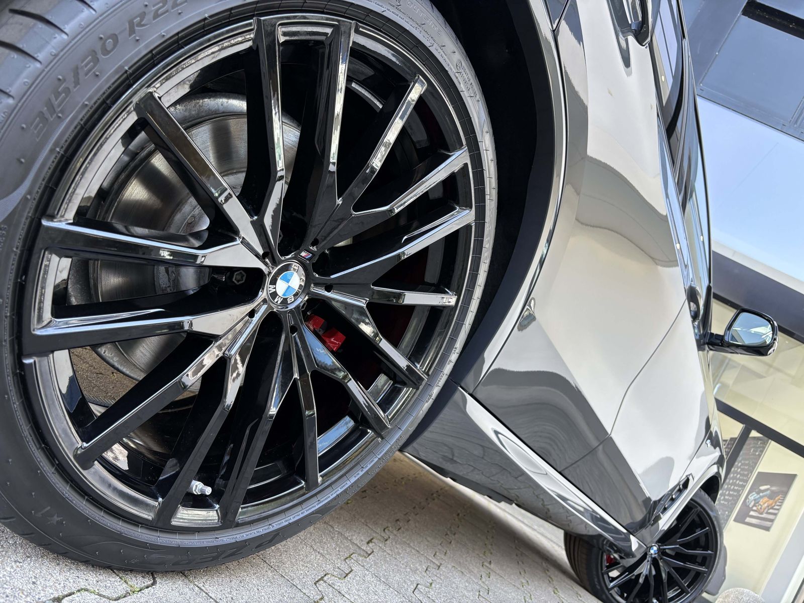 BMW X5 xDrive50e M Sport PANO DA PROF PA PROF HK 22"
