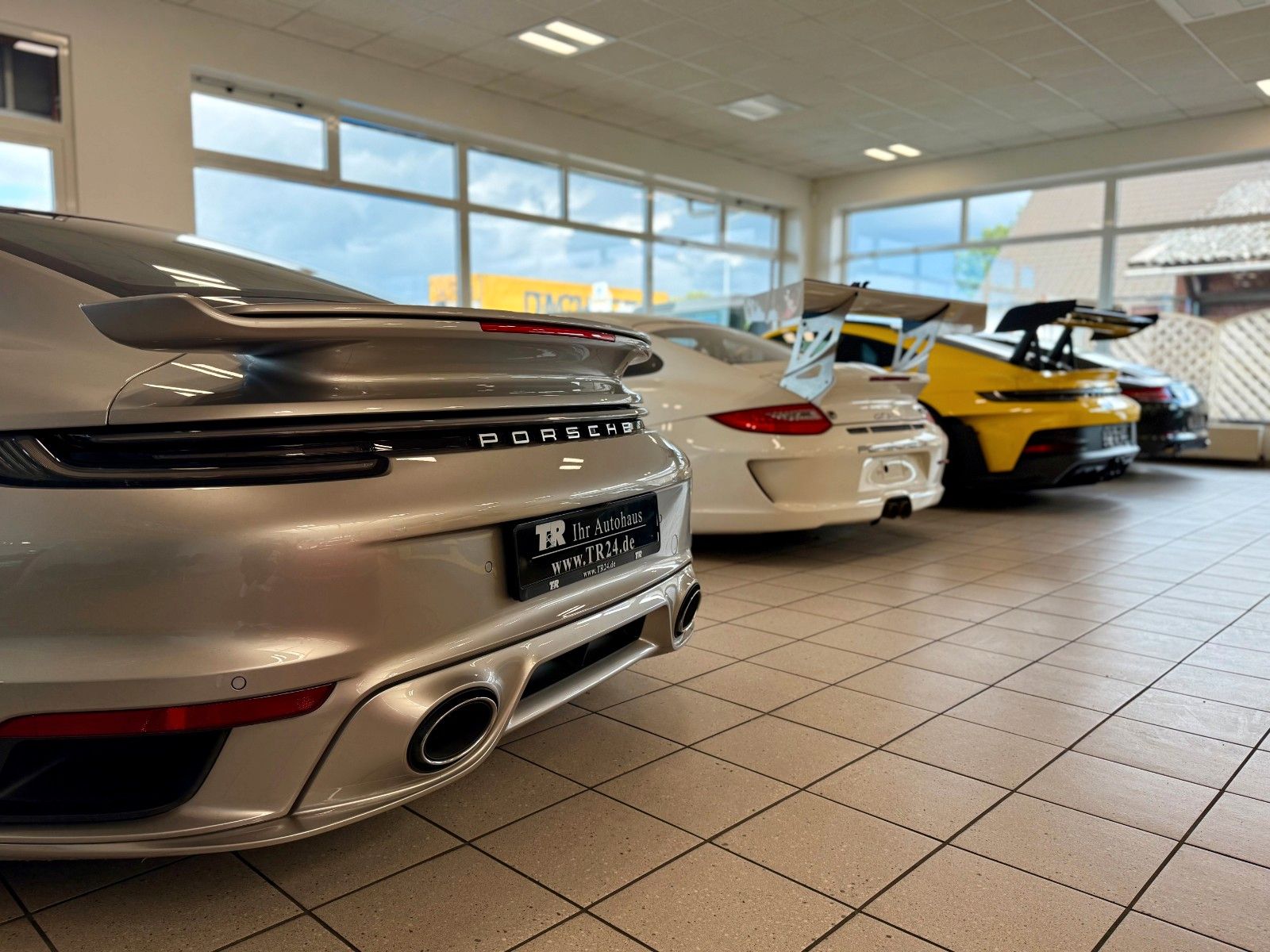 Porsche 911 992 Turbo S LIFT/SportDesign/Glasdach/ACC
