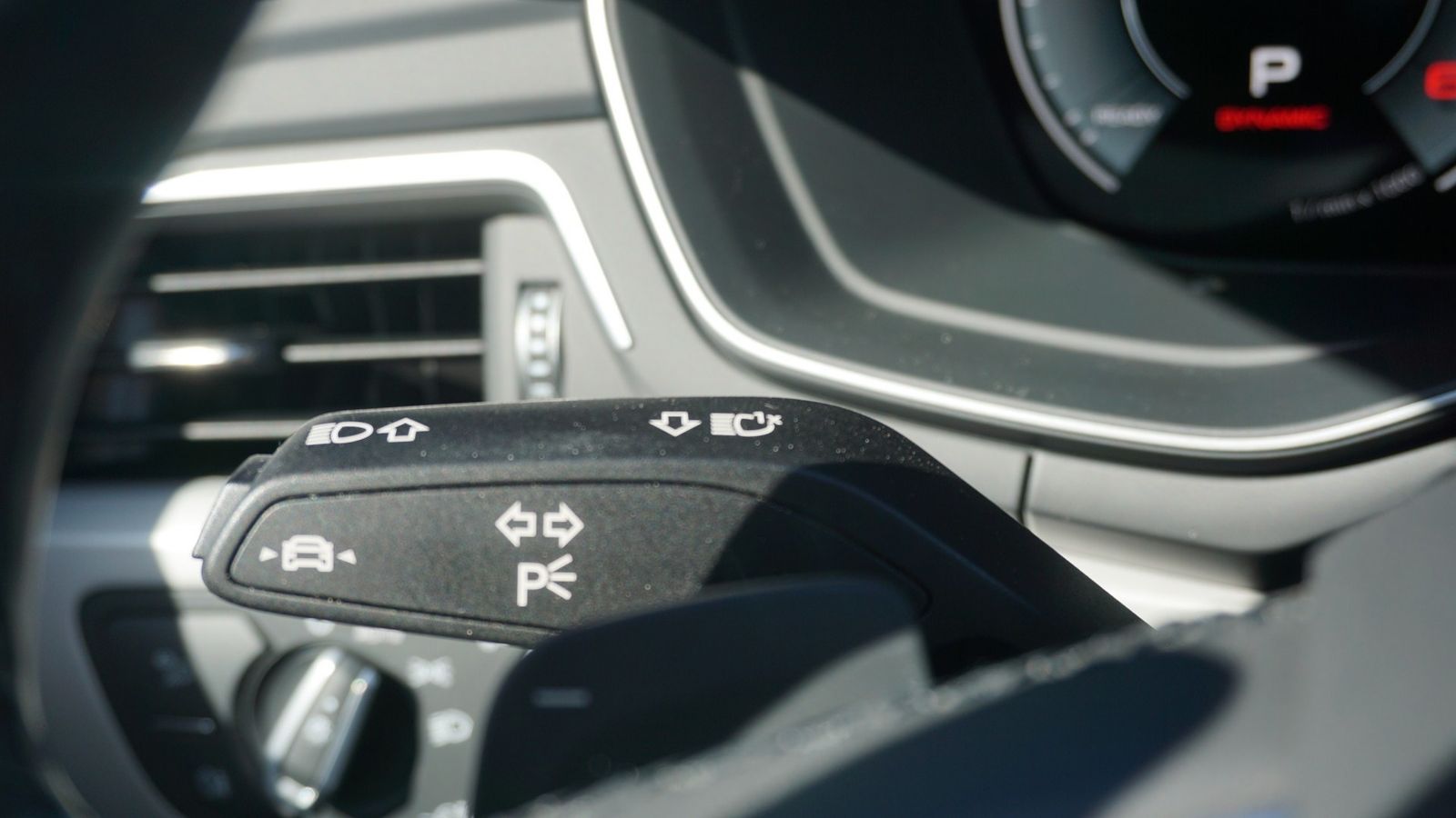 Audi A4 40 quattro S-Line - Samsaru's Car Outlet