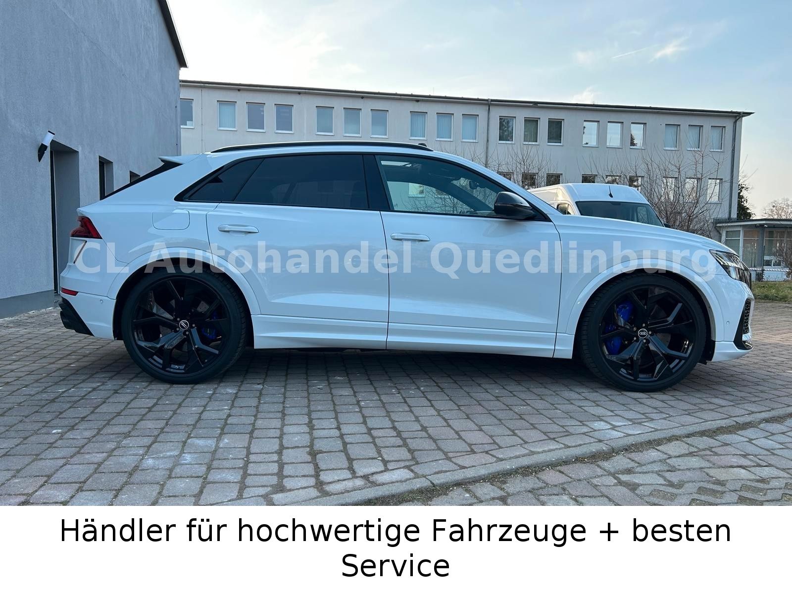 Audi RS Q8 4.0 TFSI quattro *Carbon*