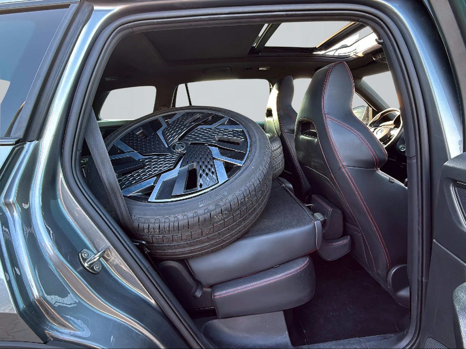 Skoda Kodiaq RS 4x4 7Sitzer | Pano | Belüftung |Canton