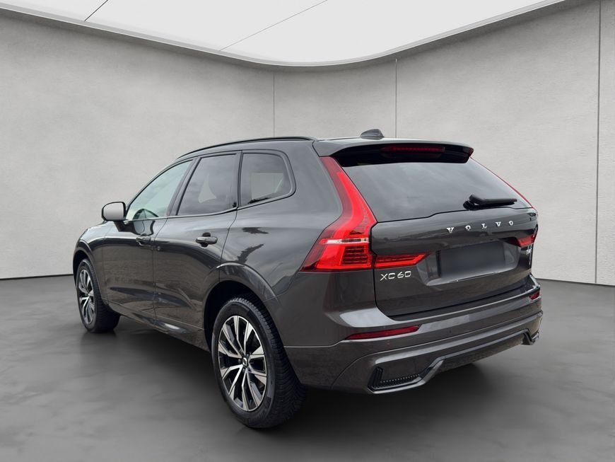 Volvo XC60 B4 AWD Plus-Dark Aut Leder Voll-LED Google-