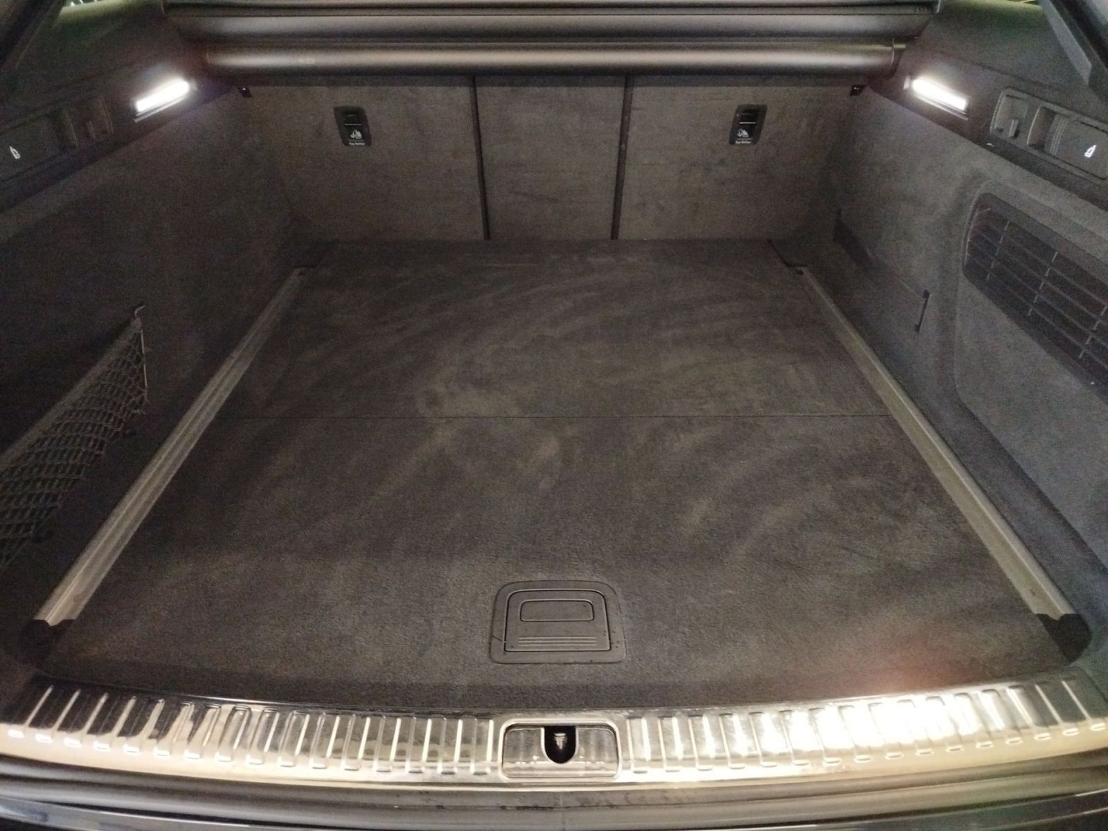 Audi A6 Avant 35 TDI S tronic sport advanced - Samsaru's Car Outlet