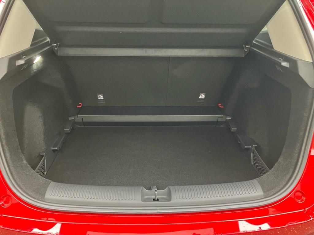 MG ZS Hybrid+ Luxury 360 DISTR SPUR PDC SHZ