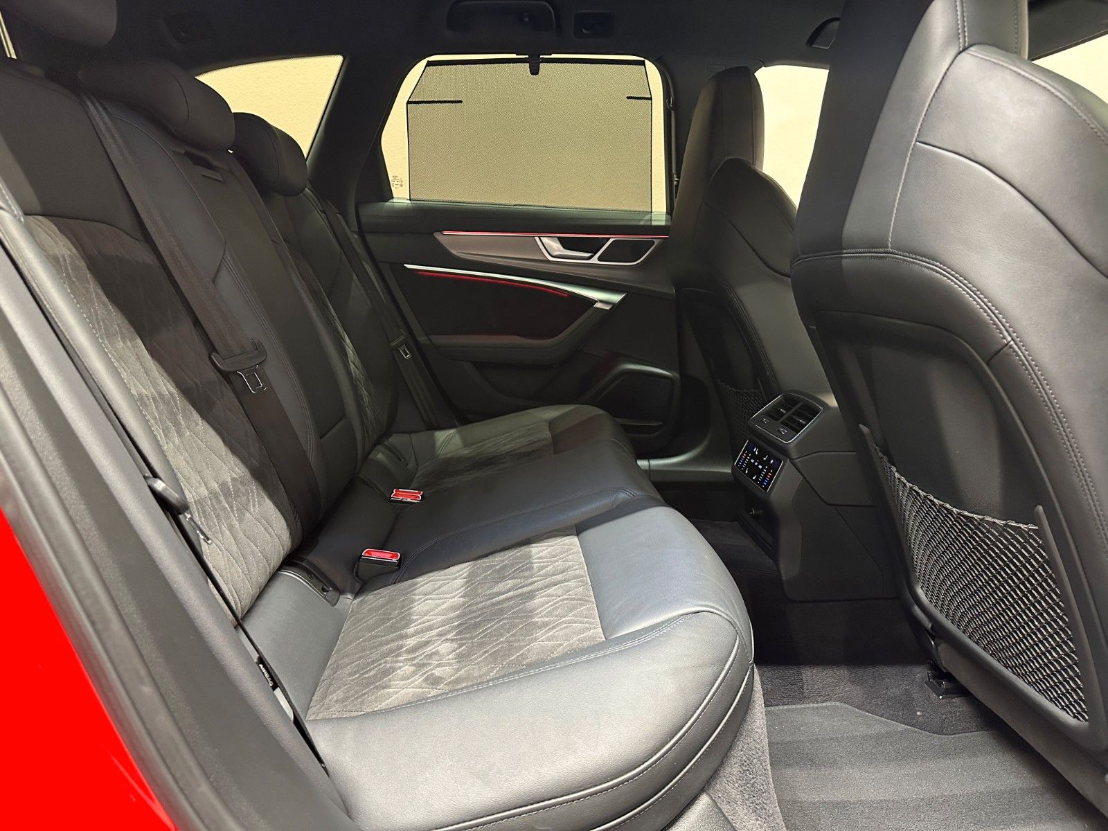 Audi RS6 Avant 4.0 TFSI quattro *1. HAND*B&O*KERAMIK*
