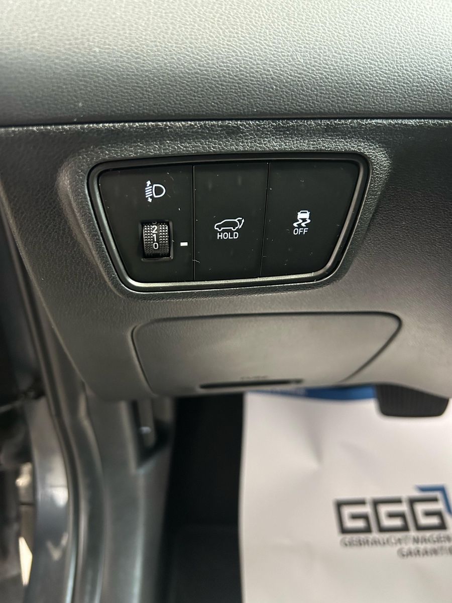 Hyundai Tucson Trend 1.6 T-GDI - Samsaru's Car Outlet