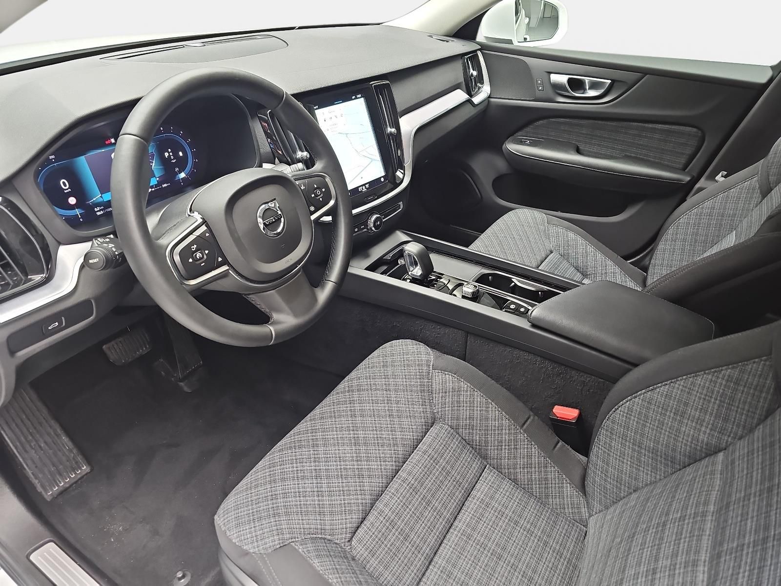 Volvo S60 B4 AUTO. CORE NAVI LED GOOGLE KAMERA LM17