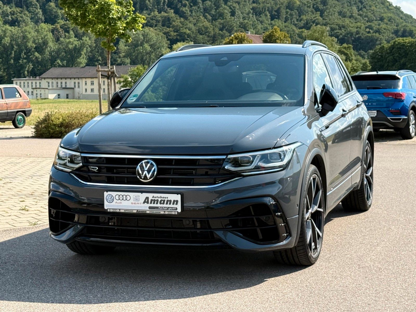 Volkswagen Tiguan R 2.0 TSI DSG 4MOTION AHK Matrix DCC