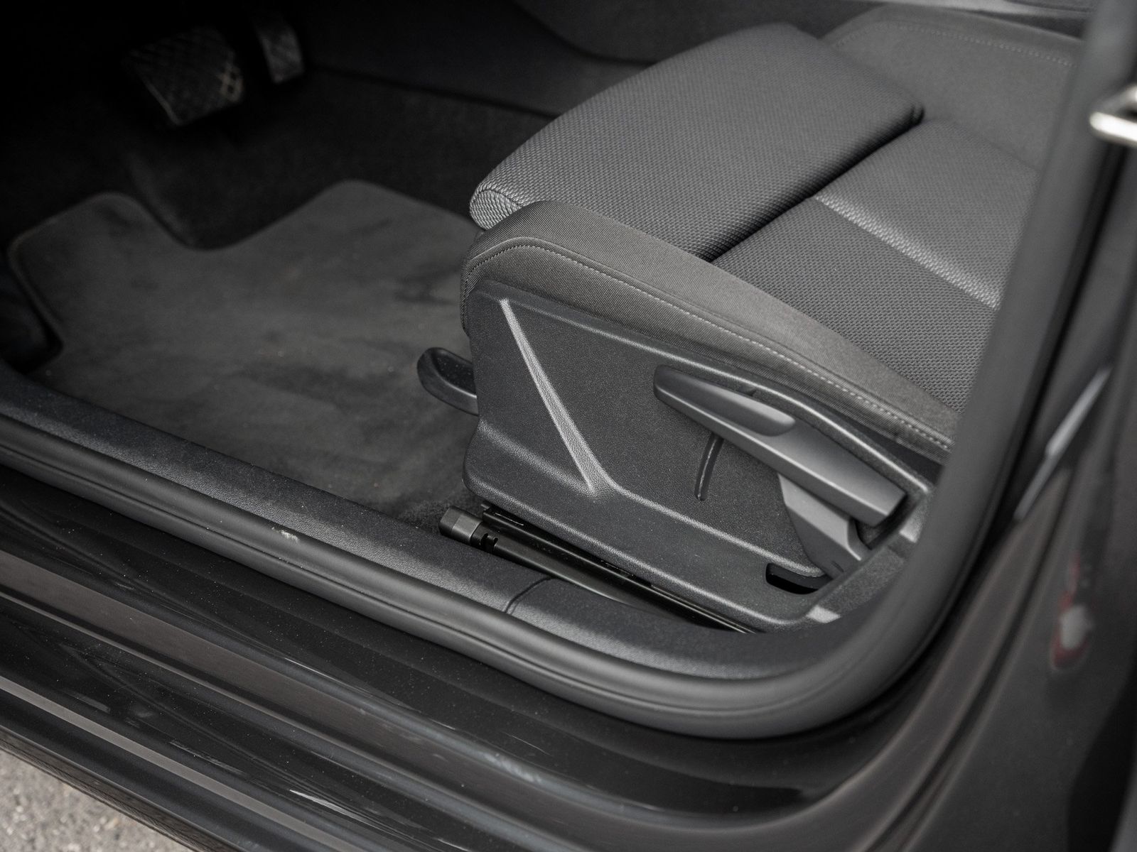 Audi A3 40 1.4 TFSI e-tron Sportback basis 40 TFSI e