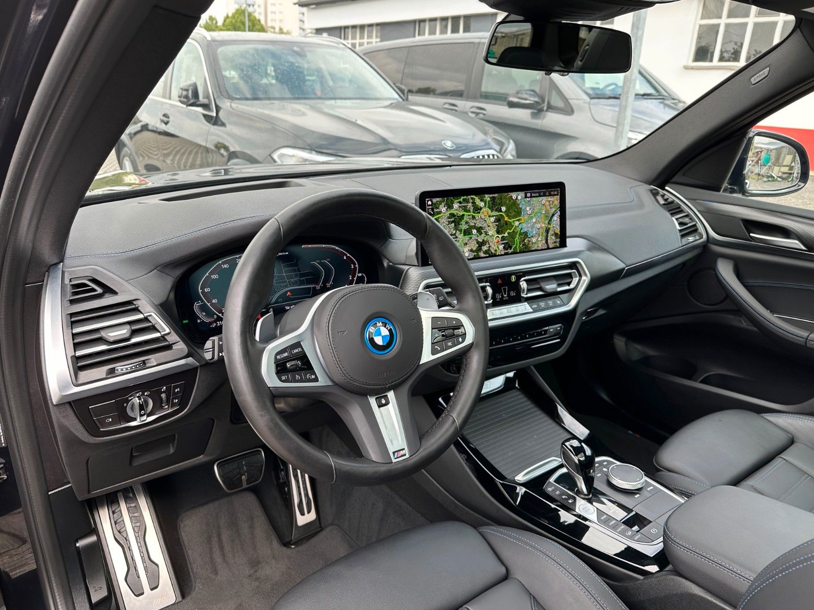 BMW X3 xDr30e M Sport Pro - Samsaru's Car Outlet