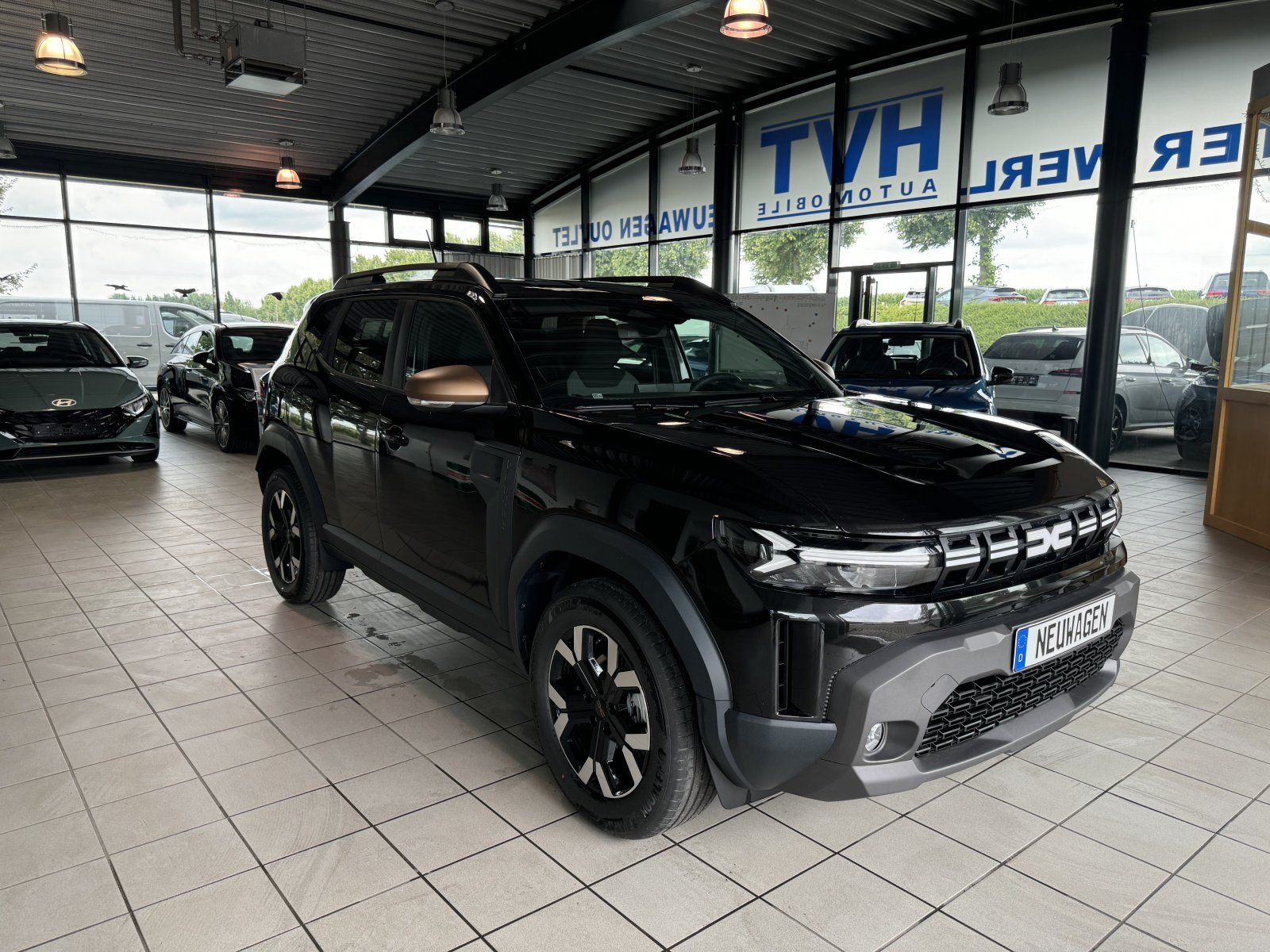 Dacia Duster NEW Hybrid 140 4x2 Extreme - Samsaru's Car Outlet