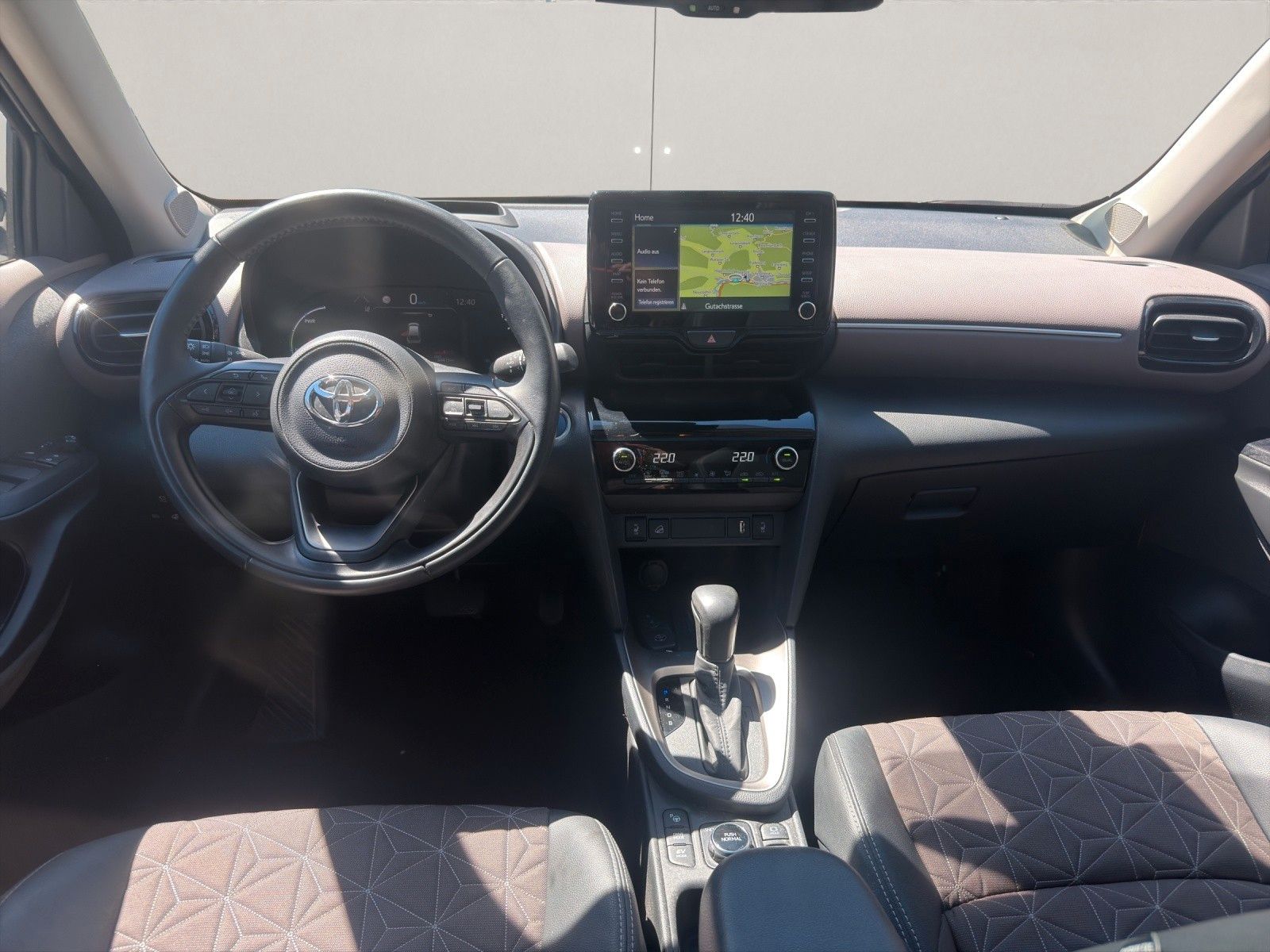 Toyota Yaris Cross Hybrid AWD-i Elegant