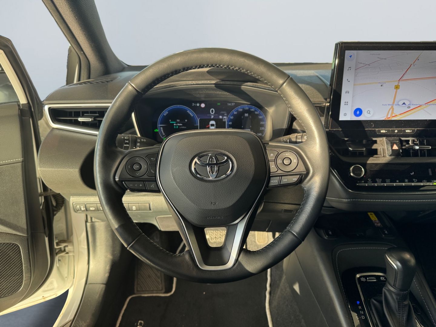 Toyota Corolla 2.0 Hybrid TS Team D *LED*ACC*SHZ*CAM*PD