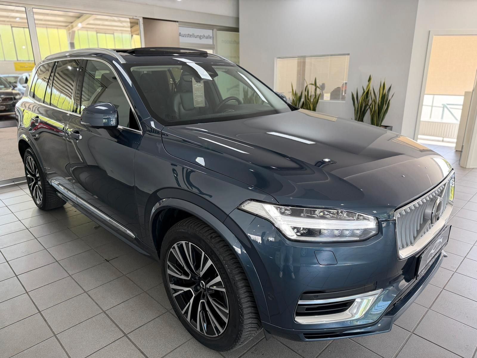 Volvo XC90 T8 Plus Bright Hybrid AWD Pano.|AHK|7 Sitze
