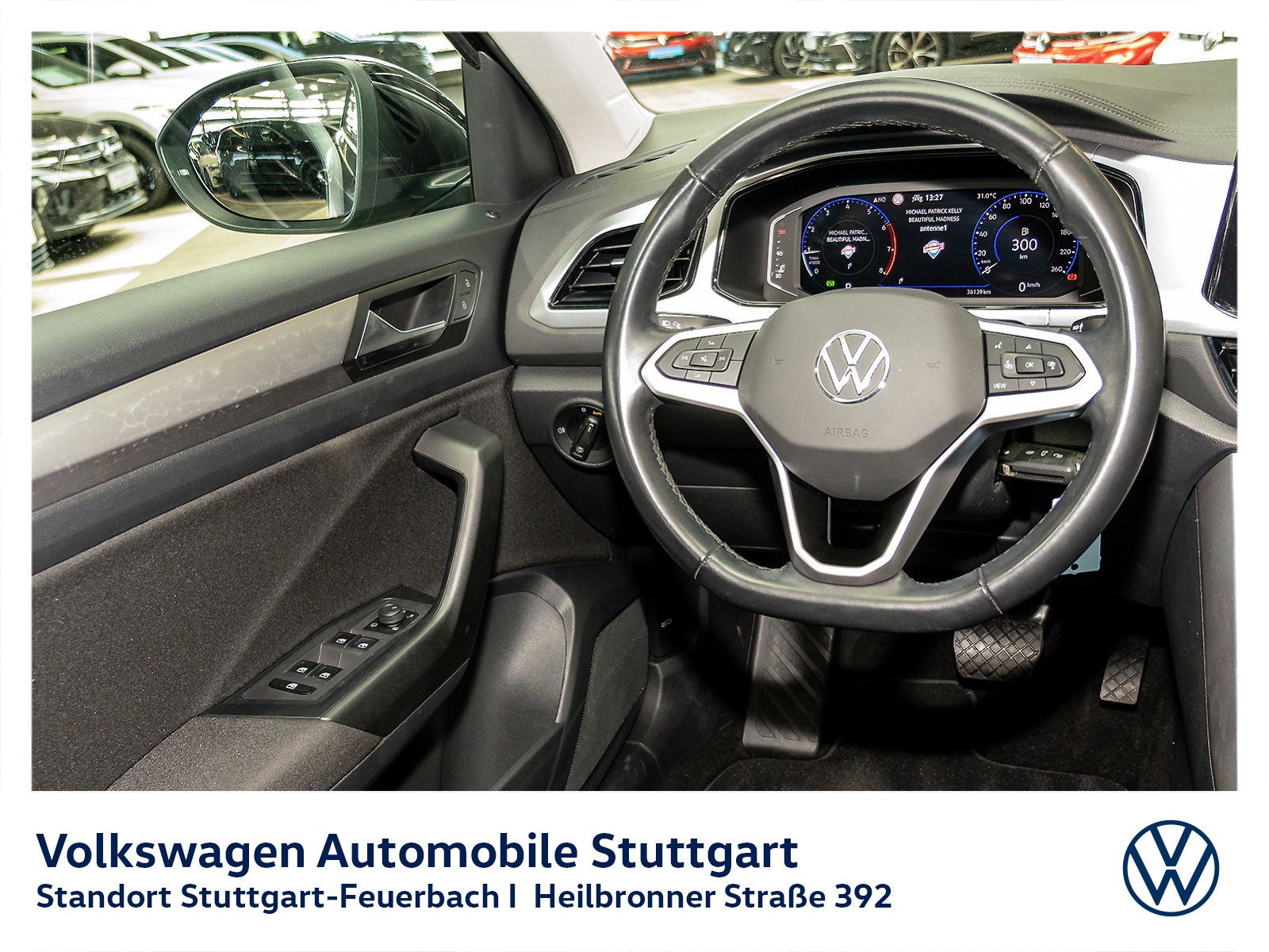 Volkswagen T-Roc R-Line 1.5 TSI DSG - Samsaru's Car Outlet
