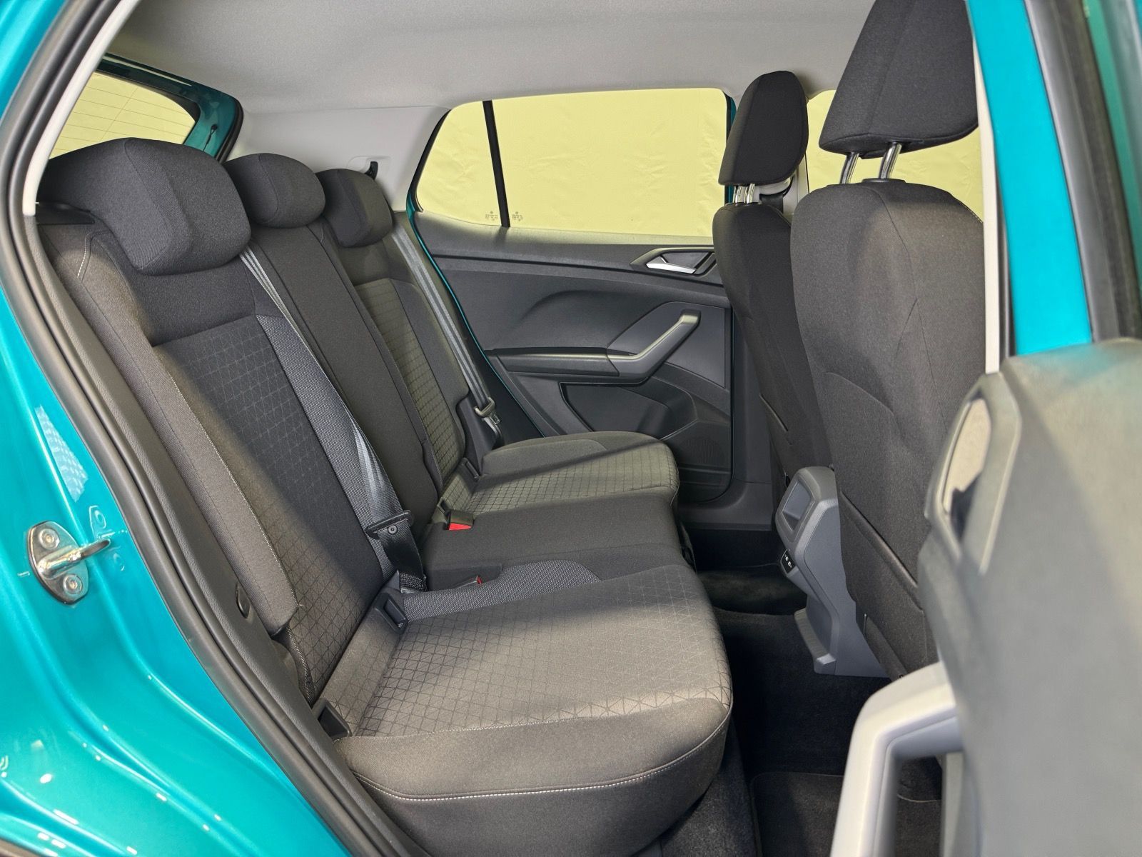 Volkswagen T-Cross Life 1.0 TSI - Samsaru's Car Outlet