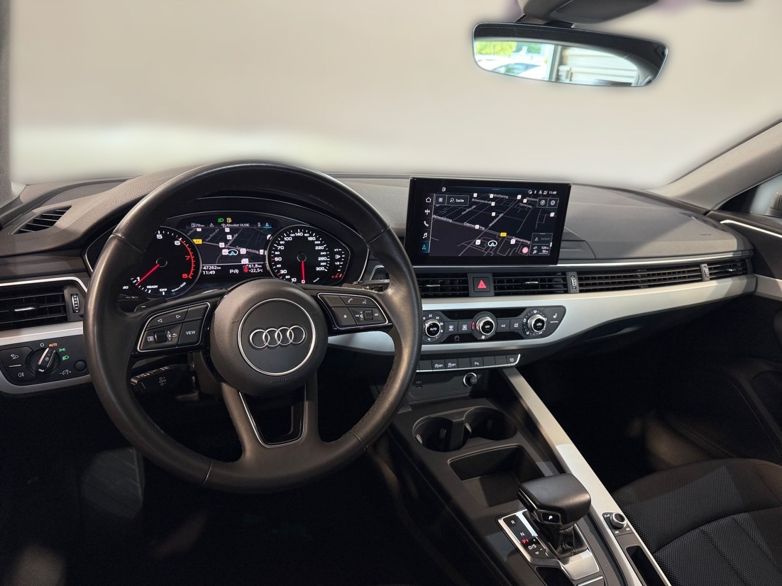 Audi A4 Avant 35 TFSI S TRONIC - Samsaru's Car Outlet