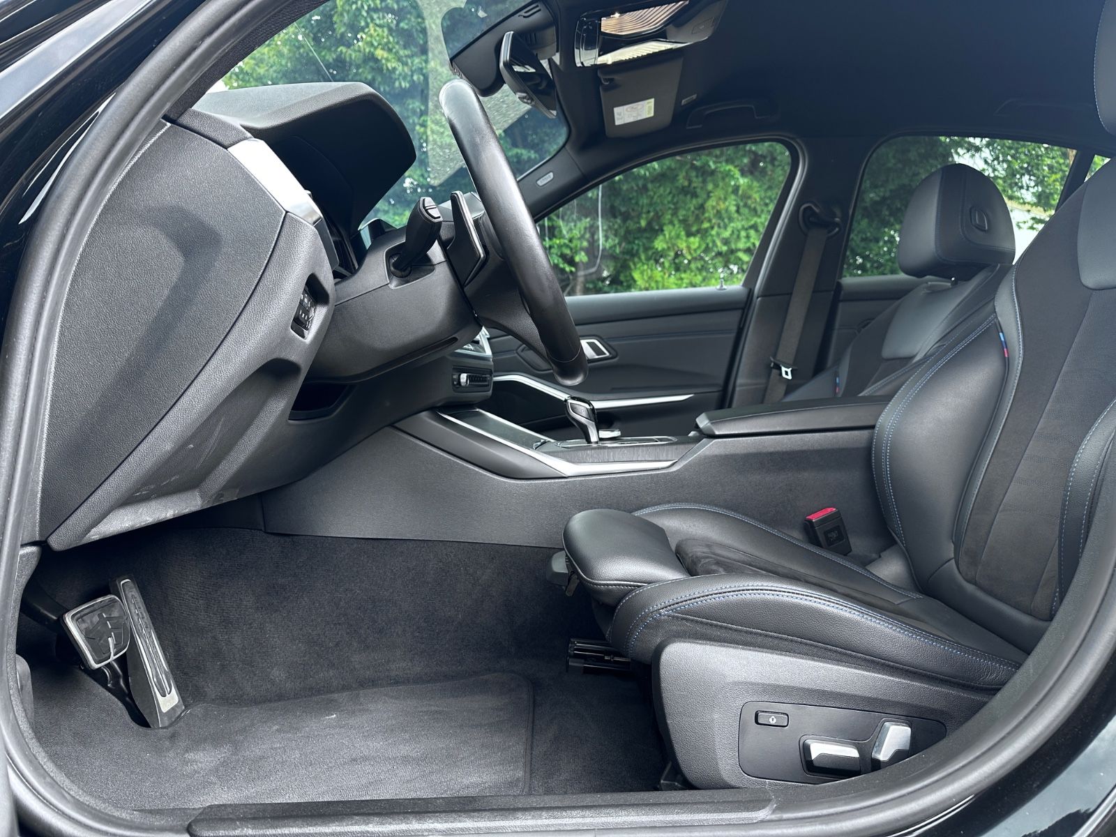 BMW 3 Lim. 320 d M Sport - Samsaru's Car Outlet