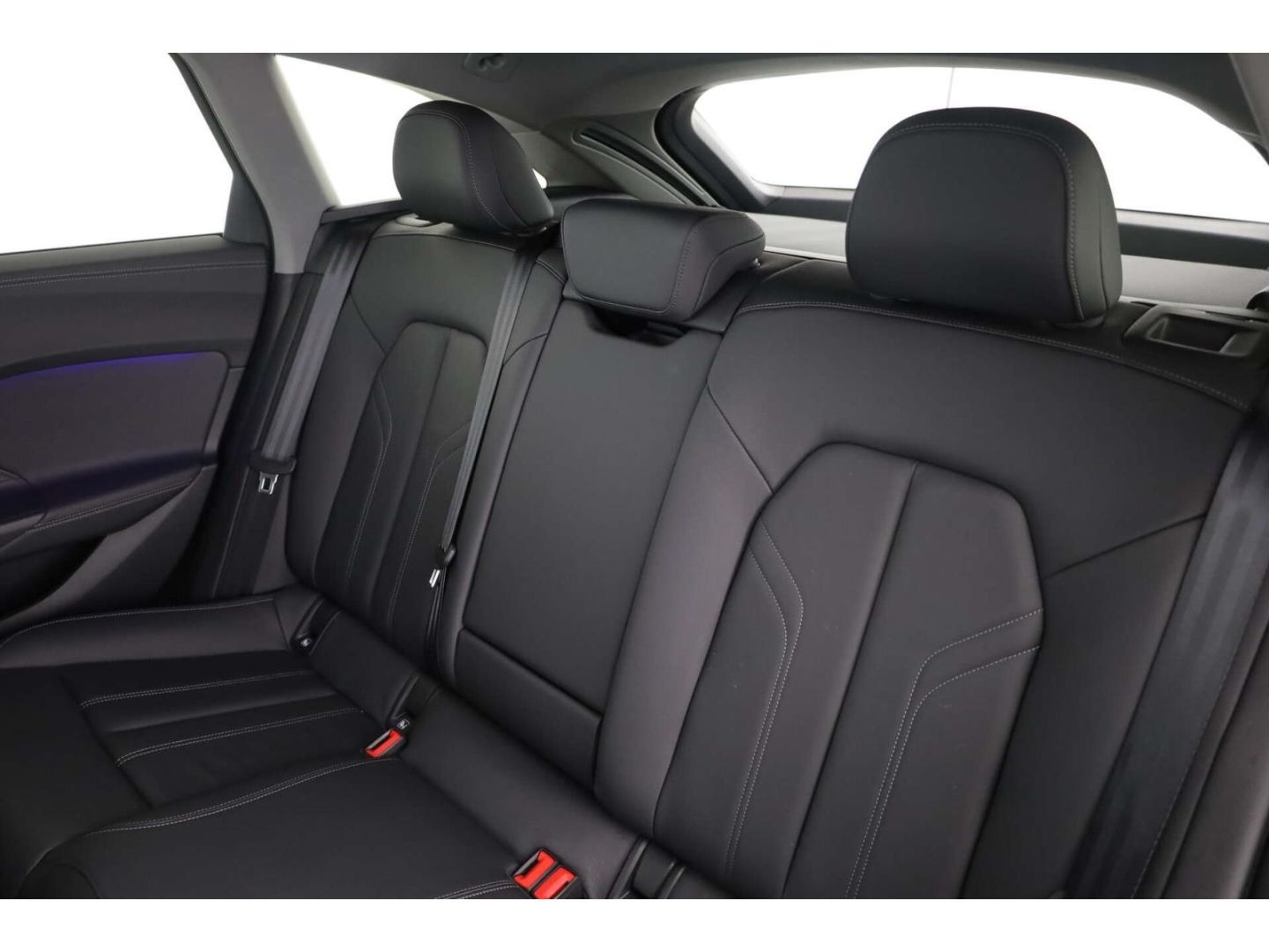 Audi A5 Avant TFSI qu S line edition one AHK/19''/HUD