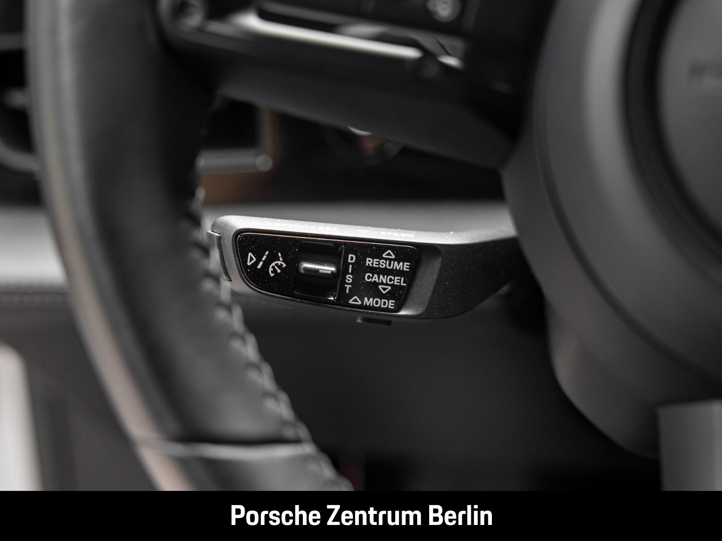 Porsche Taycan Turbo Sport Turismo Burmester Panorama