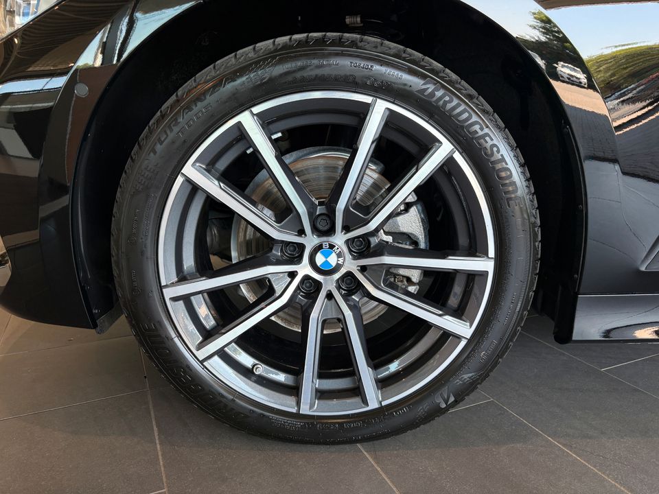 BMW 320d xDrive Touring Automatic Innovationsp. HIFI