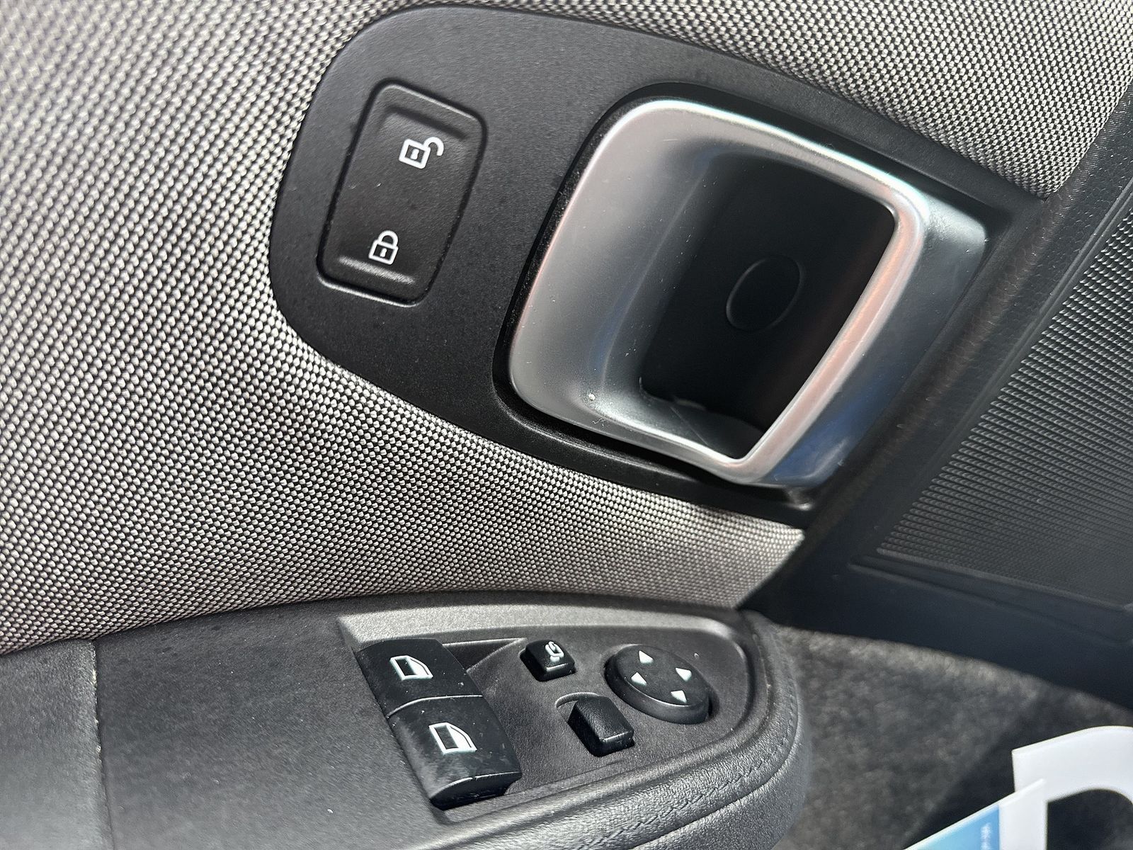 BMW i3 120Ah - Samsaru's Car Outlet