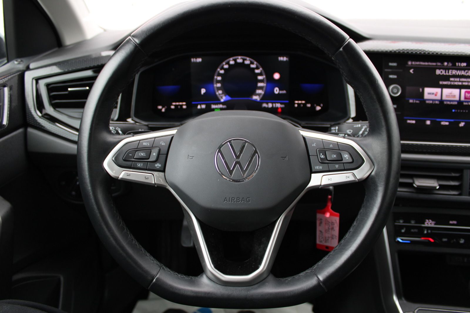 Volkswagen Taigo 1.0 TSI Life DSG - Samsaru's Car Outlet