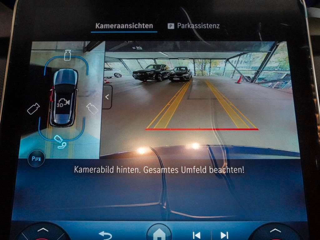 Mercedes-Benz GLC 200 AMG-DISTRONIC-PANO-AHK-MEMORY-UVP 74.200
