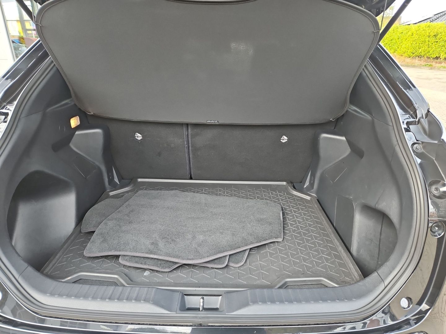 Toyota Yaris Cross Hybrid FWD Team Deutschland SHZ LHZ