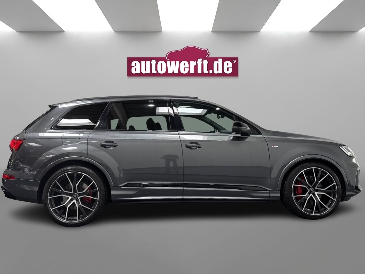 Audi Q7 3.0TDI 50 QU COMP PLUS 7SITZER BLACK PANO AHK